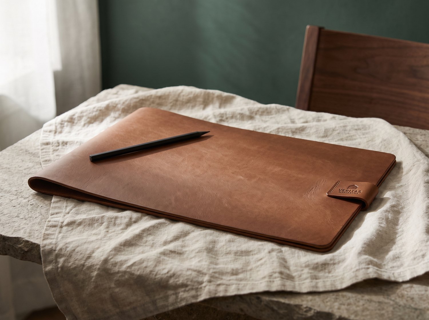 Leather Desk Pad in vegetable-tanned leather