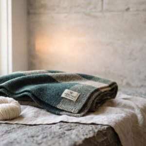 Wool Throw Blanket in woven wool